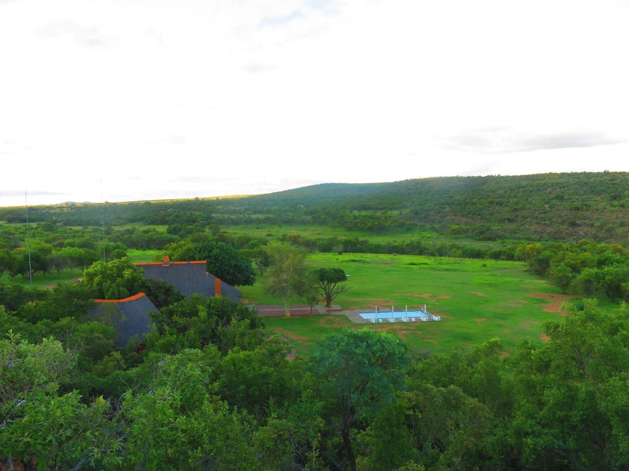 Zebras Crossing Private Game Lodge Модімолле Екстер'єр фото