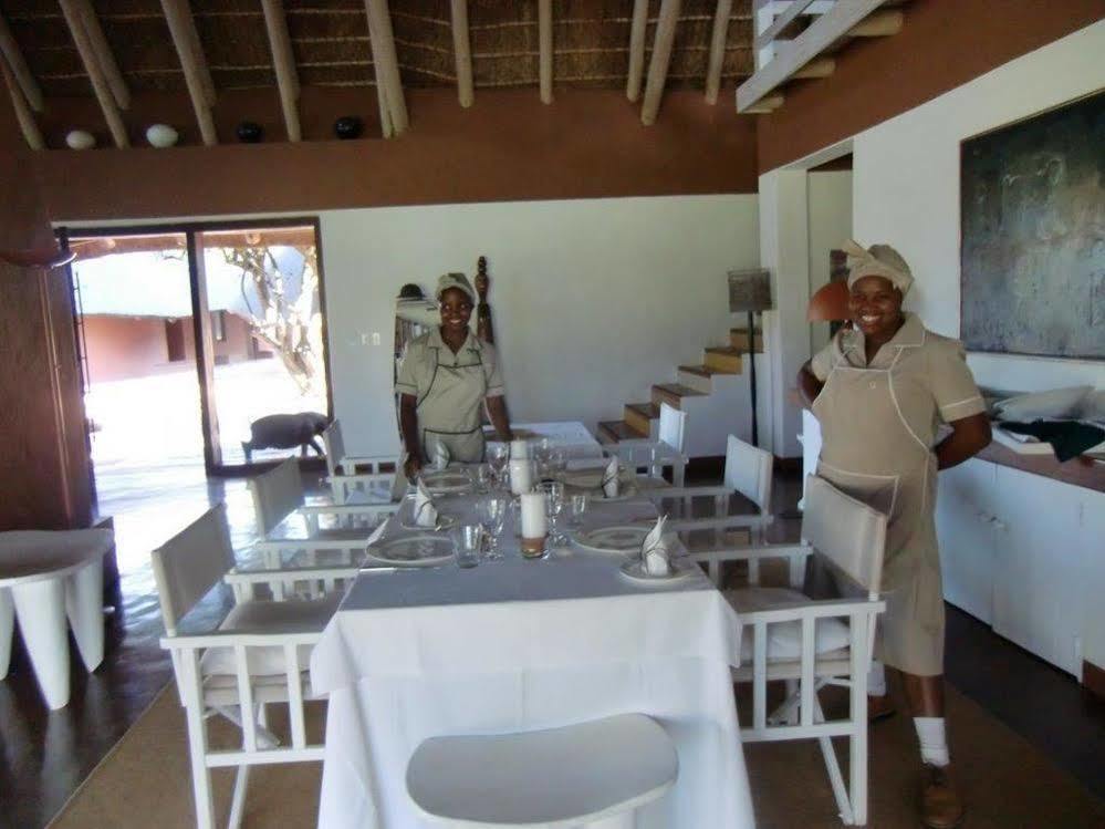Zebras Crossing Private Game Lodge Модімолле Екстер'єр фото